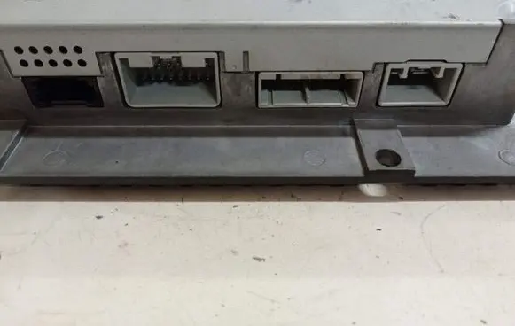 Volvo V50 Sound amplifier 31215524 31210110