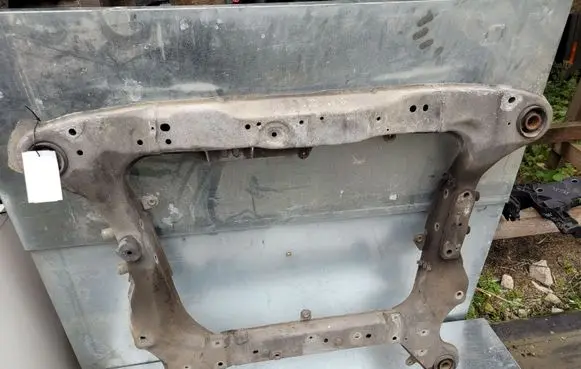 Volvo XC90 Front subframe