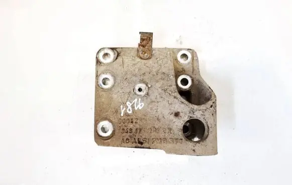 Porsche Cayenne (9PA) Engine mounting bracket 9481152012R