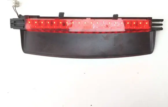 Audi A6 S6 C6 4F Third/center stoplight 4F5945097