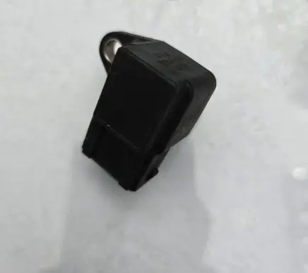 BMW 5 E39 Air pressure sensor 2244674 9P01