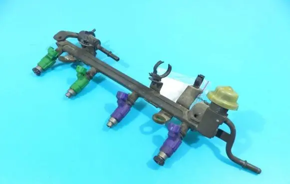 Mazda Premacy Fuel injector INP-782 IMPRK1221348