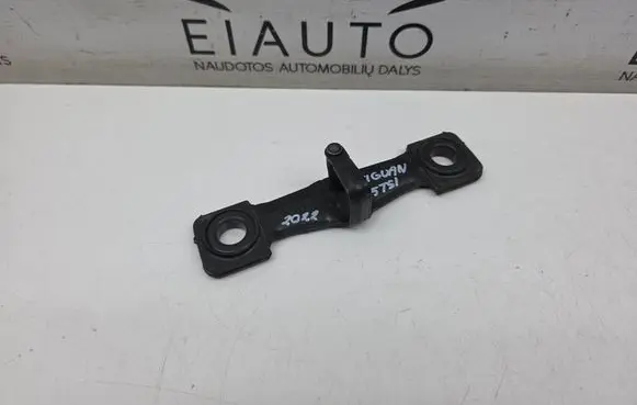 Volkswagen Tiguan Allspace Loading door lock loop/hook striker 8V0827507J