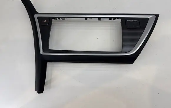 Toyota Auris E180 Radio/GPS head unit trim 5540502430