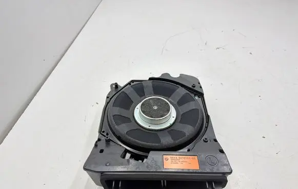 BMW 4 F32 F33 Subwoofer speaker 9210151