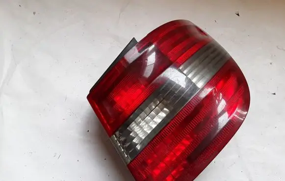 Mercedes-Benz B W245 Rear/tail lights A1698202664