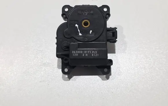 Lexus IS 220D-250-350 Air flap motor/actuator 8710630430 0638000171