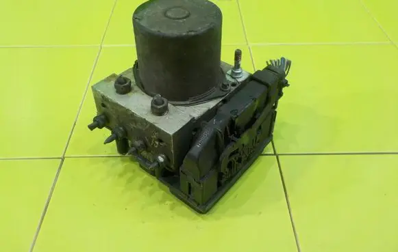 Toyota Verso Fuel injection high pressure pump 445400F060 XP268