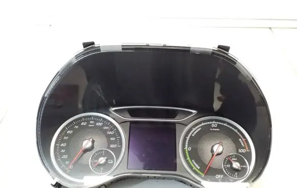 Mercedes-Benz B W246 W242 Speedometer (instrument cluster) A2429001602 0263701028