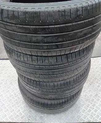 Jeep Grand Cherokee R20 winter tire 