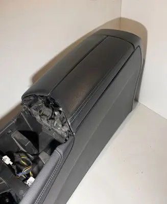 Mercedes-Benz C W205 Armrest 1271269