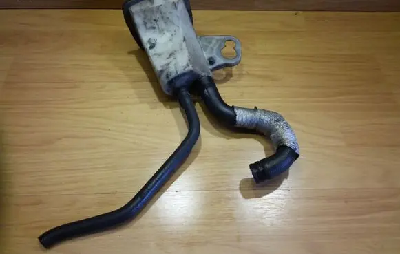 Jaguar S-Type Power steering fluid tank/reservoir XW433R700AC