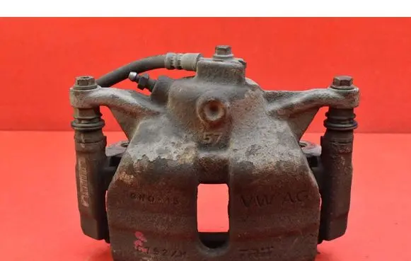 Skoda Octavia Mk3 (5E) Front brake caliper 