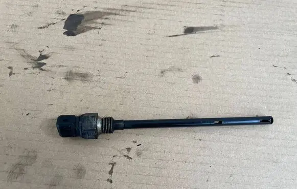 Renault Scenic II - Grand scenic II Oil level sensor 427337