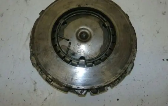 Volkswagen Golf IV Pressure plate 