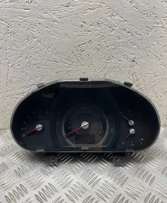Speedometer (instrument cluster)