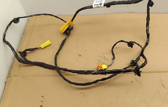 Jeep Grand Cherokee Seat wiring loom D0CW59141M8