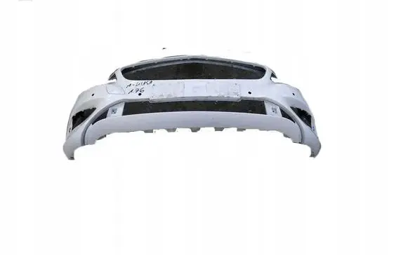 Mercedes-Benz A W176 Front bumper ZDERZAK8500