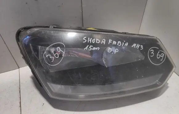 Skoda Fabia Mk3 (NJ) Headlight/headlamp 6V1941016A