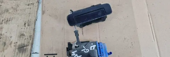 Audi A4 S4 B5 8D Rear door lock 8D0839016A