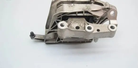 BMW X1 U11 Engine mount bracket 8853932