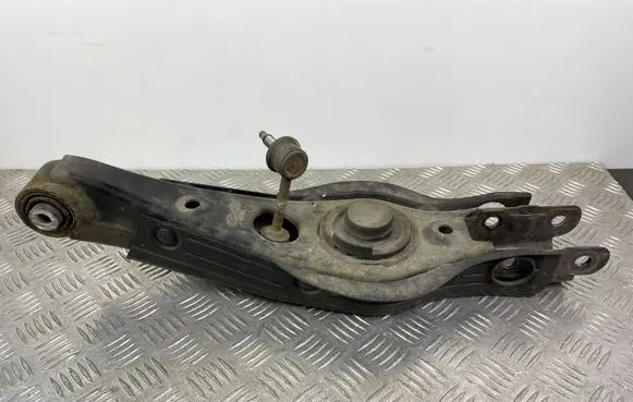 KIA Sorento Rear control arm