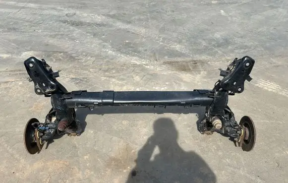 Opel Crossland X Rear axle beam 
