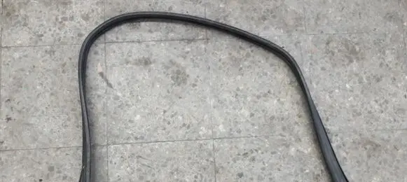 Opel Agila A Rubber seal rear door 