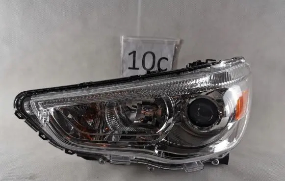 Mitsubishi ASX Headlight/headlamp 8301C871