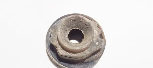 Volkswagen Bora Front coil spring rubber mount 1j0512149b