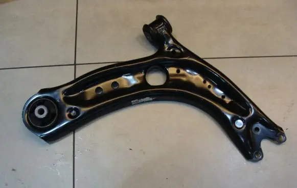 Volkswagen Golf VIII Front control arm