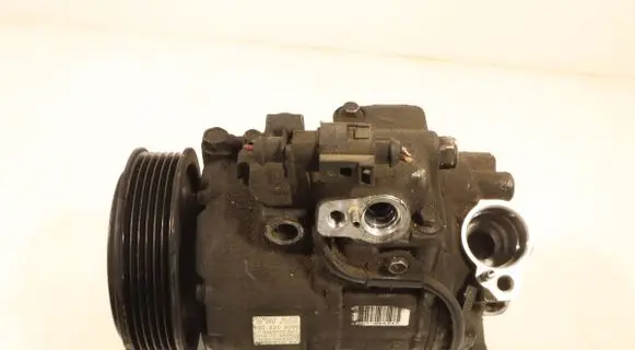 Volkswagen Polo V 6R Air conditioning (A/C) compressor (pump) 6Q0820808G