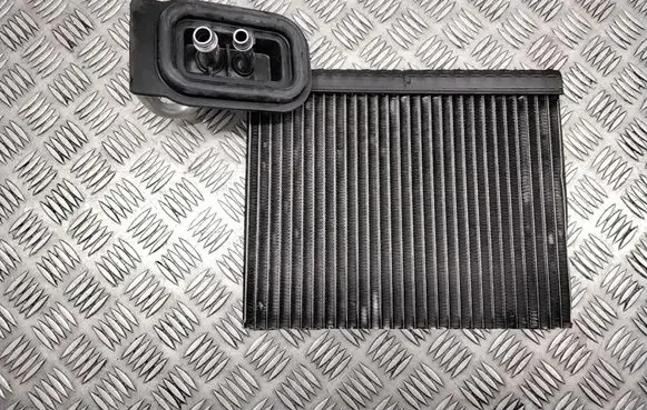Air conditioning (A/C) radiator (interior)