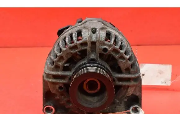 Opel Vectra C Generator/alternator 13229984AK