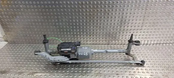 Volkswagen Golf VII Front wiper linkage and motor 5G1955023C 5G1955119A
