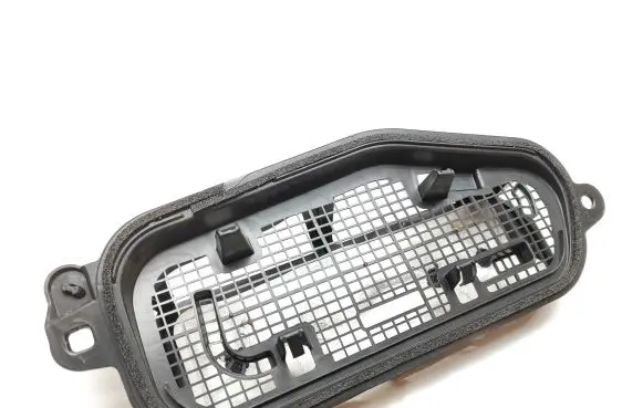 Peugeot 208 Other engine bay part 9826833180