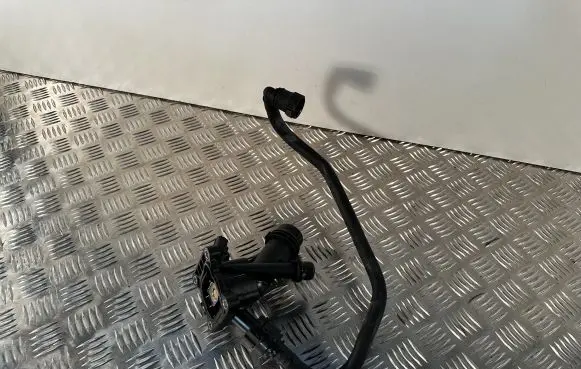 Volvo V60 Thermostat 31293556 31293985