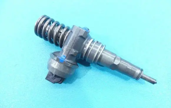 Volkswagen Golf IV Fuel injector 0986441504 IMPRK1188527