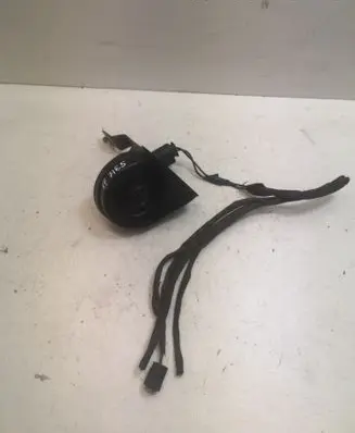 Mercedes-Benz E C207 W207 Horn signal A2075421020 A2075421720