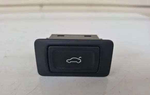 Audi A6 C7 Tailgate/boot open switch button 4G0959831A