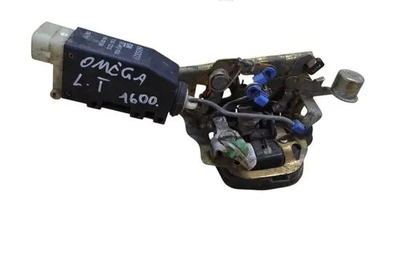 Opel Omega B1 Tailgate exterior lock 244252288