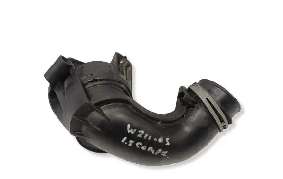 Mercedes-Benz E W211 Air intake hose/pipe A2710900629