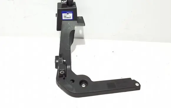Volvo XC40 Headlight/headlamp mounting bracket 32234762
