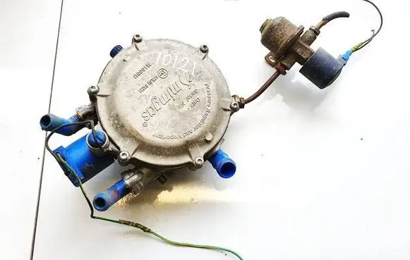 Volkswagen Golf II LP gas reducer e767r0184221 m1000u