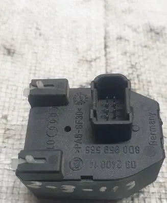Audi A3 S3 8L Wing mirror switch 8D0959565