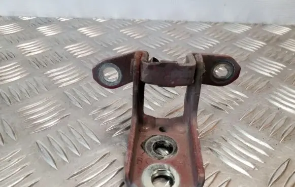 Nissan Juke I F15 Front door lower hinge 