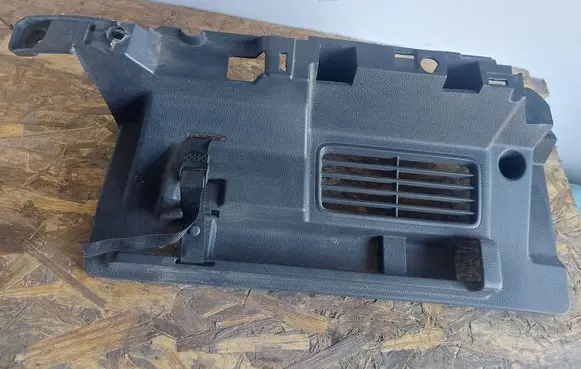 Volkswagen Caddy Other trunk/boot trim element 2K3868783