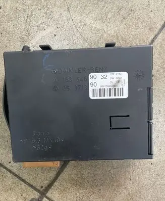 Mercedes-Benz ML W163 Comfort/convenience module A1635459032