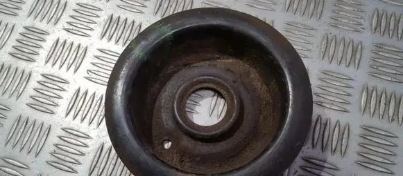 Opel Omega B1 Coil spring mount 