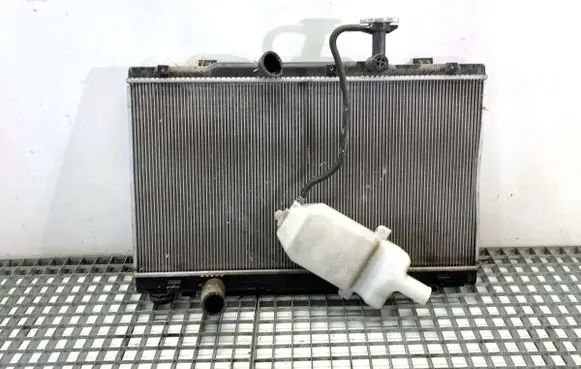 Suzuki Vitara (LY) Coolant radiator CZ2230002820